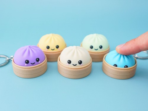 Dumpling fidget clicker - dumpling,